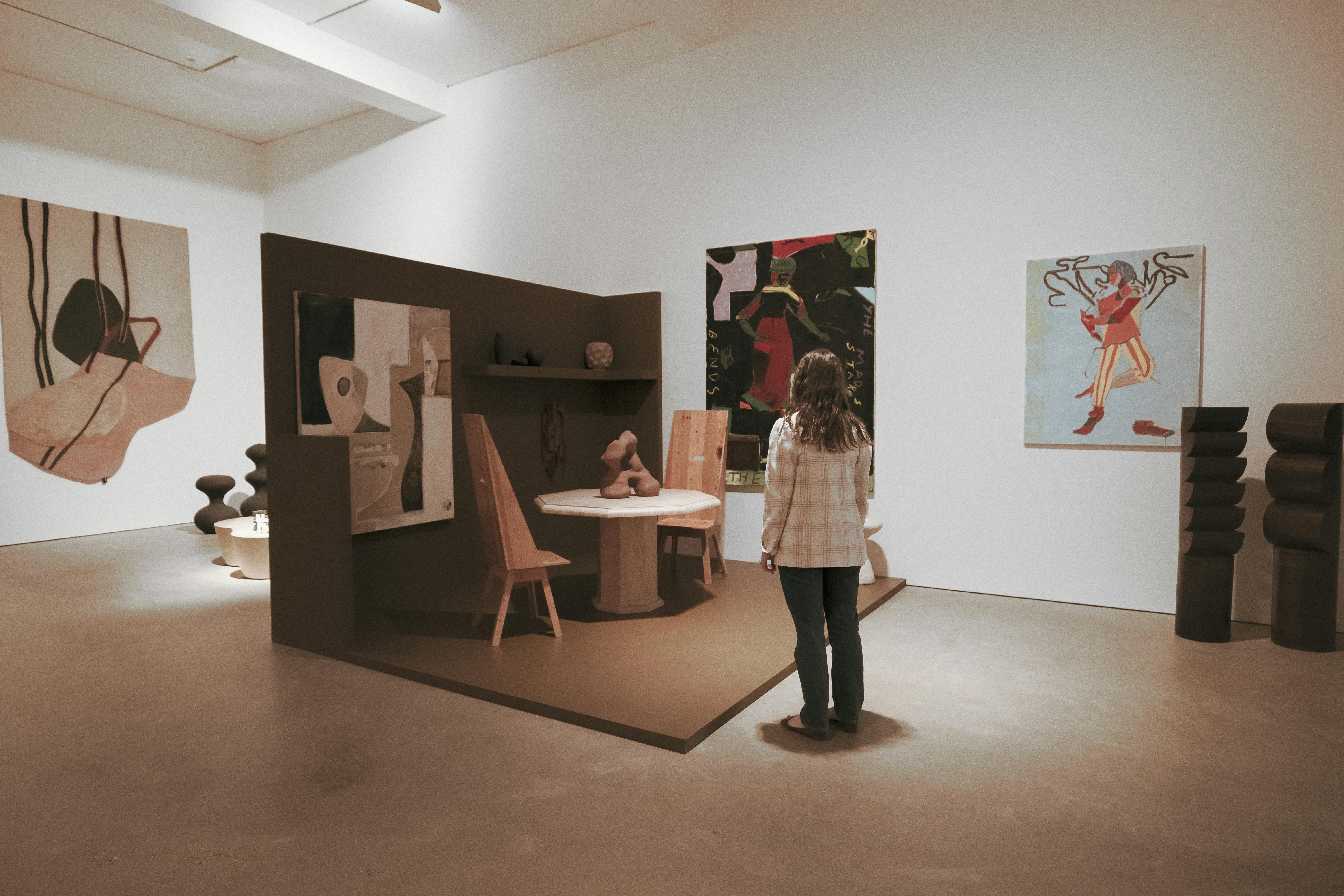 Oolong Gallery